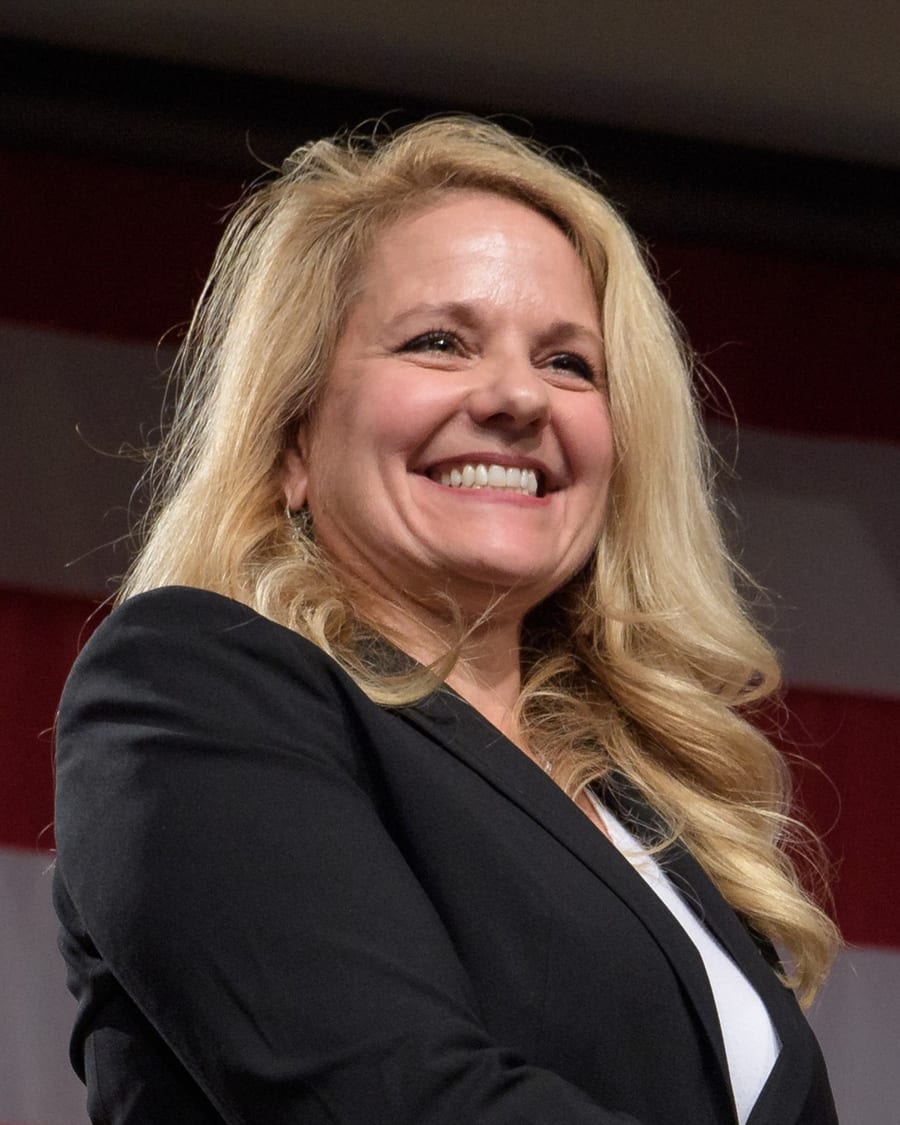 Gwynne Shotwell portresi — Wikimedia Commons