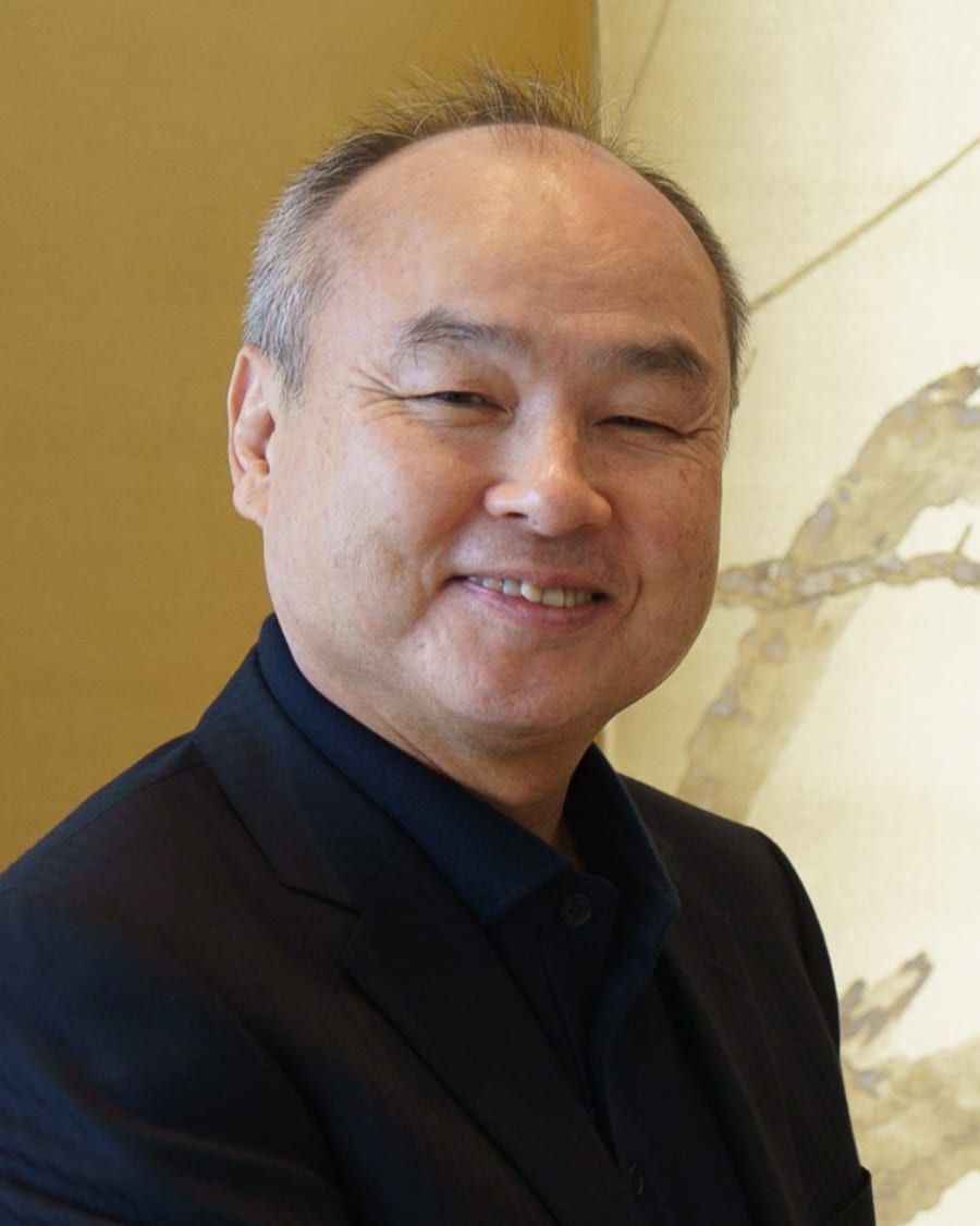Masayoshi Son portresi — Wikimedia Commons