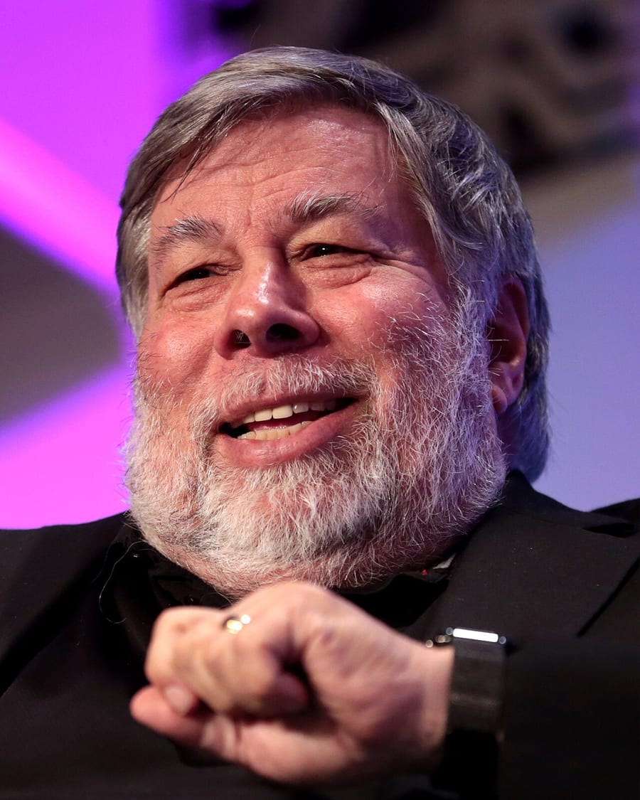 Steve Wozniak portresi — Wikimedia Commons