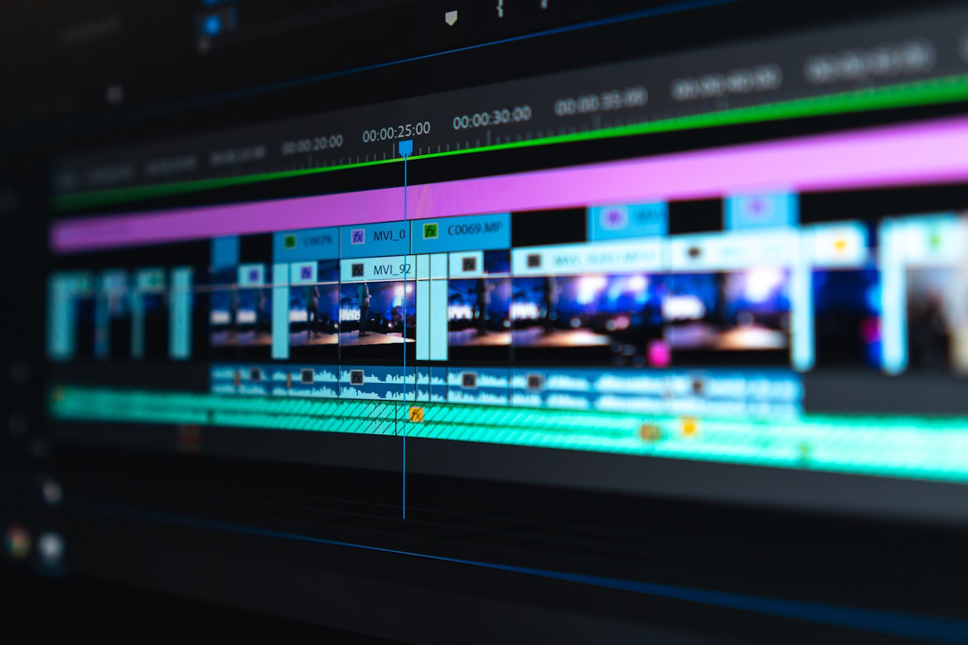 Dijital video karelerinin piksel ve spektral frekans analizi laboratuvarı